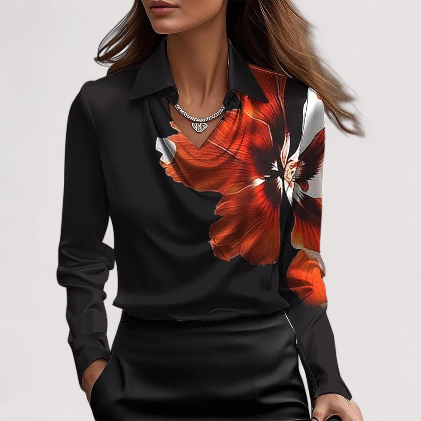 Luna | Satinbluse mit V-Ausschnitt