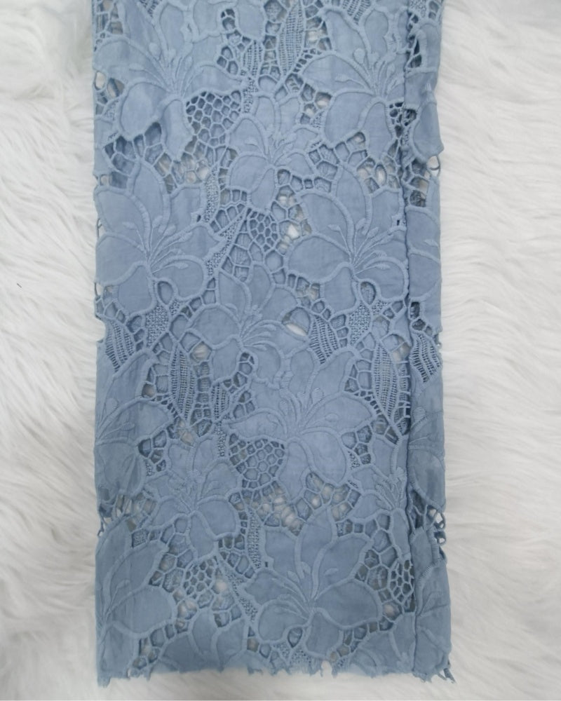 FloraDenim | Damenjeans mit Blumen & Spitze